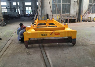 Light Weight Semi Automatic Container Spreader Bar For Handling ISO Containers